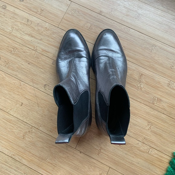 Rag & Bone Metallic Silver Ankle Boots SZ 10 FLAWED - Picture 2 of 9